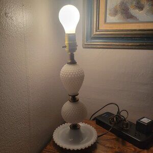 Vintage White Hobnail Milk Glass Table Lamp With Brass Accents